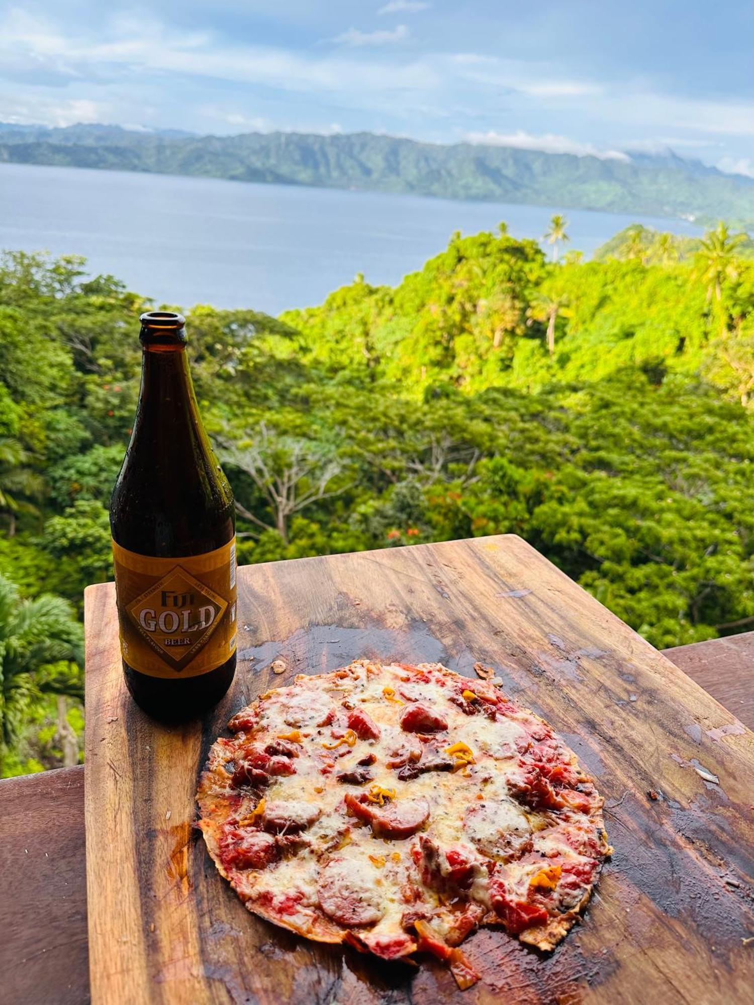 Latui Loft Hotel Savusavu Eksteriør billede