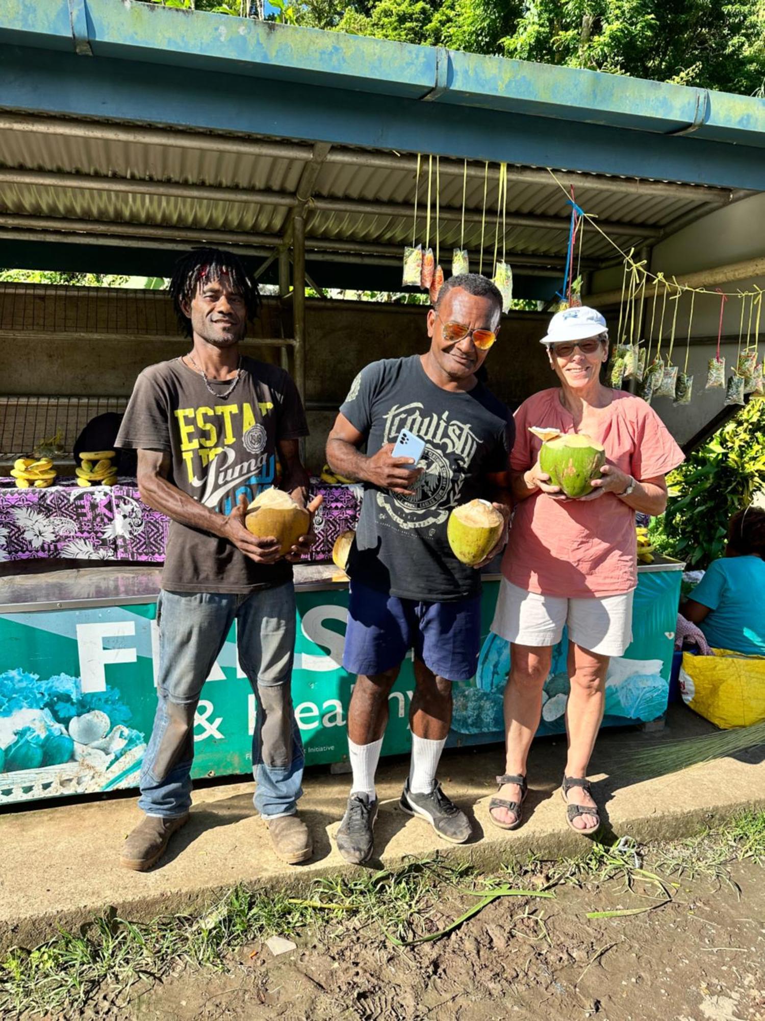 Latui Loft Hotel Savusavu Eksteriør billede